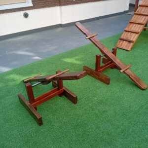 Sube y Baja de Madera